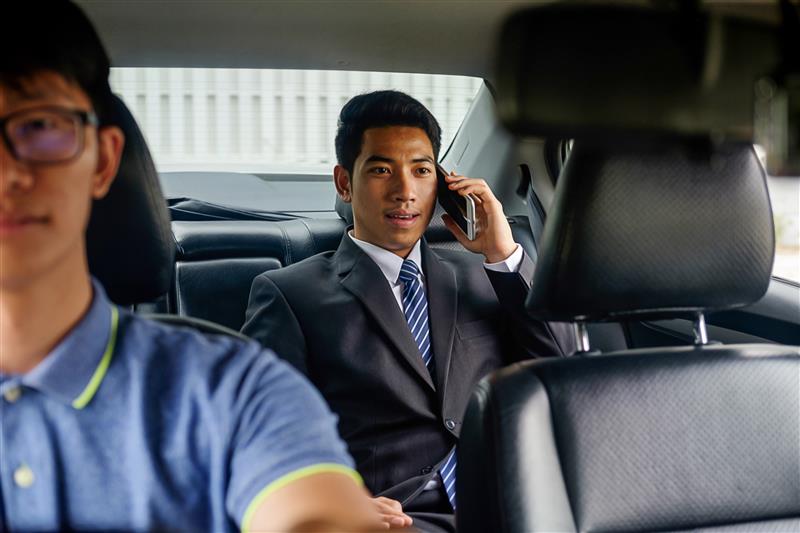 Web Blog The Business Case for Choosing Chauffeurs for Meetings Web Blog