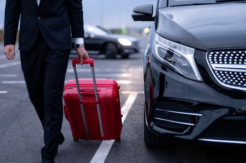 Web Blog Why Choose a Limousine for Airport Pick Up and Drop in Singapore